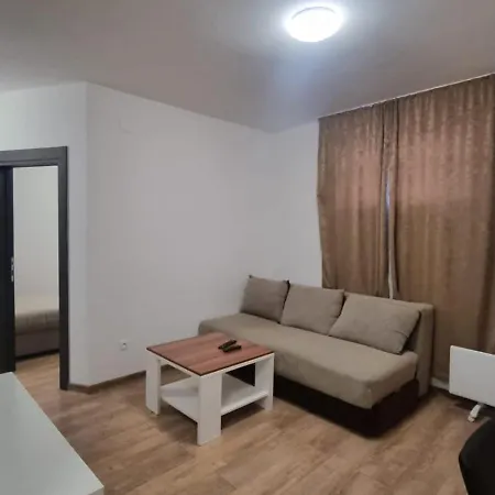 D Cvetanova Cuprija Apartment Belgrade
